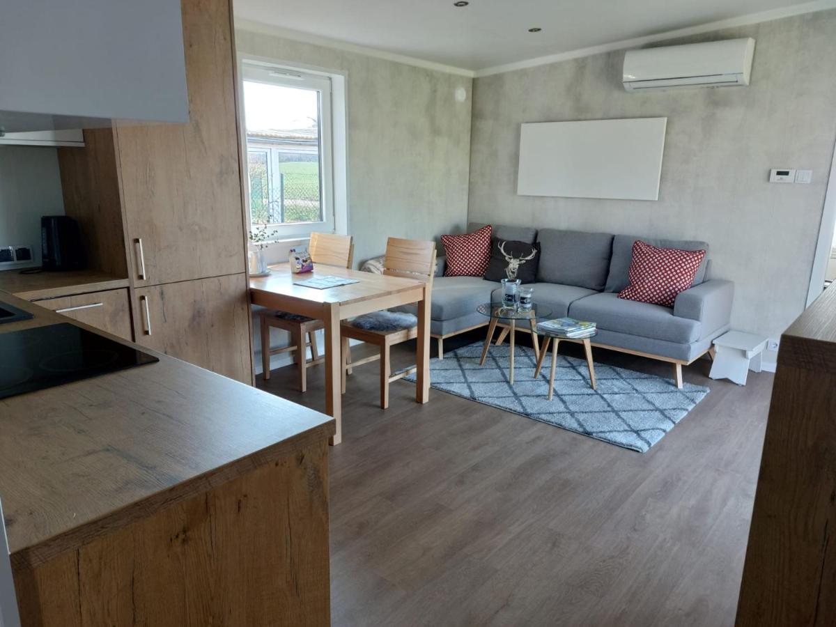 Gemuetliches Landhauswohnen Rent-By-Seibold Erzhausen Exterior photo