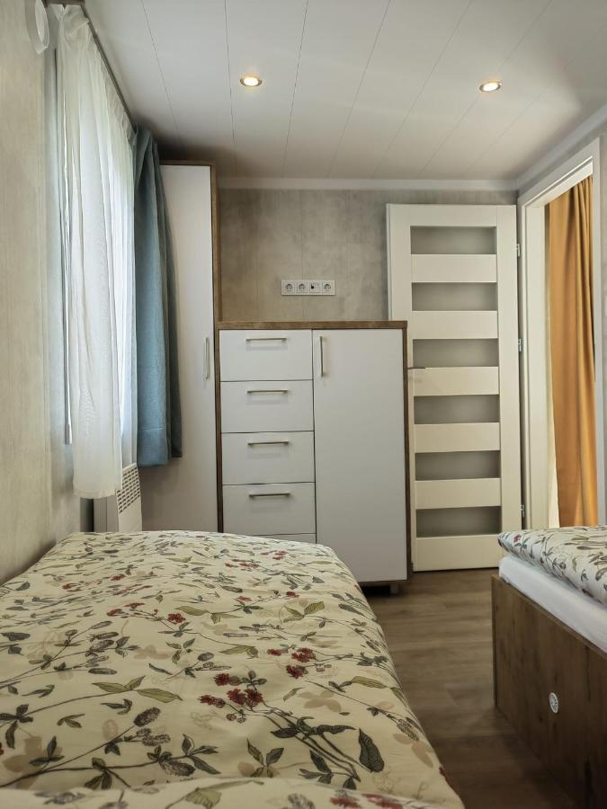 Gemuetliches Landhauswohnen Rent-By-Seibold Erzhausen Exterior photo